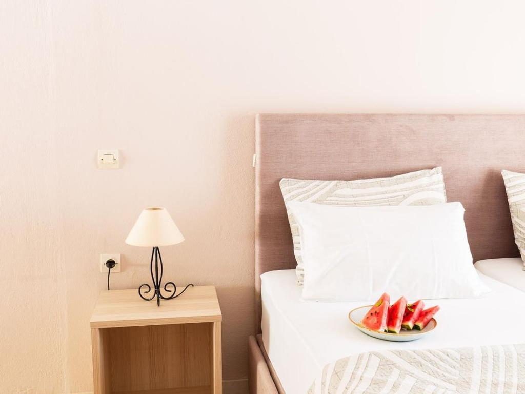 Houmis Apts & Studios Agios Georgios Pagon Dış mekan fotoğraf
