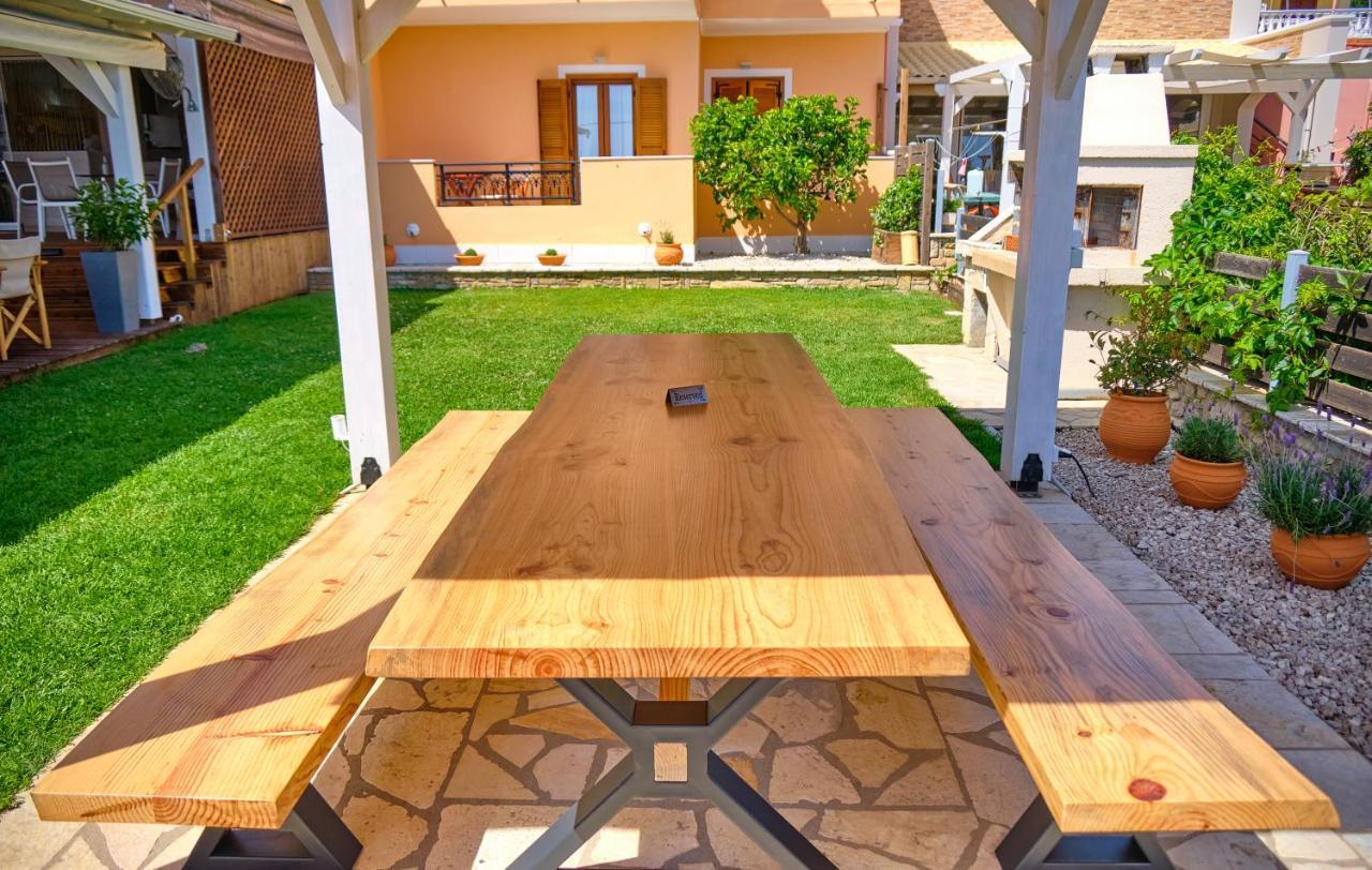 Houmis Apts & Studios Agios Georgios Pagon Dış mekan fotoğraf