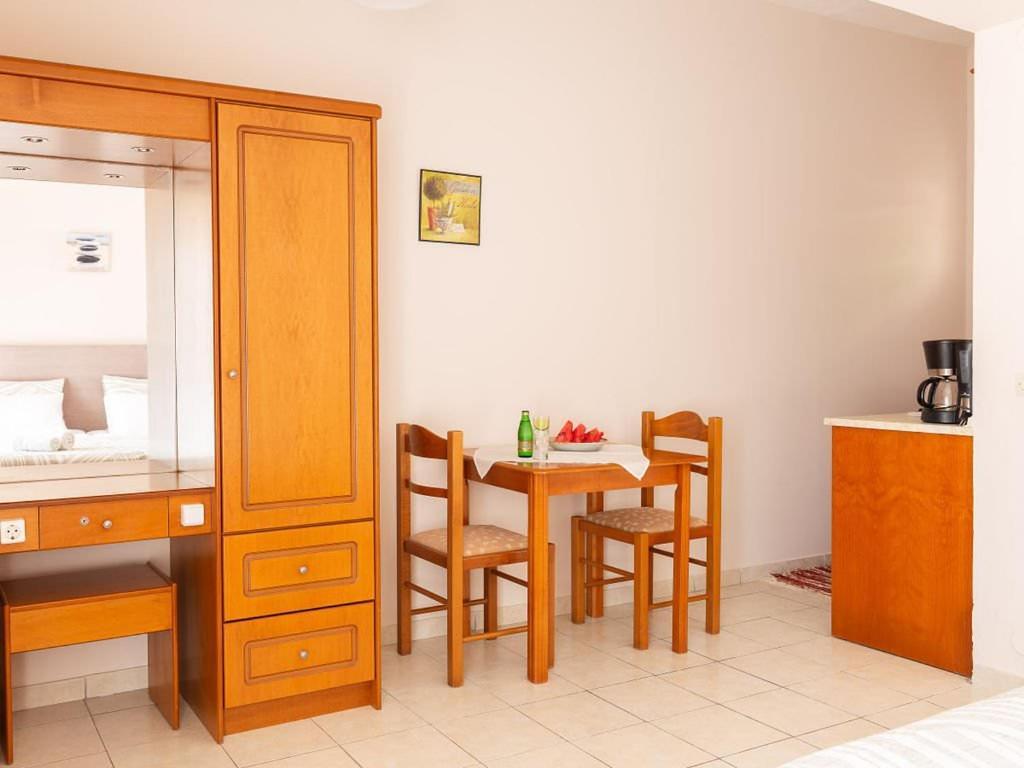 Houmis Apts & Studios Agios Georgios Pagon Dış mekan fotoğraf